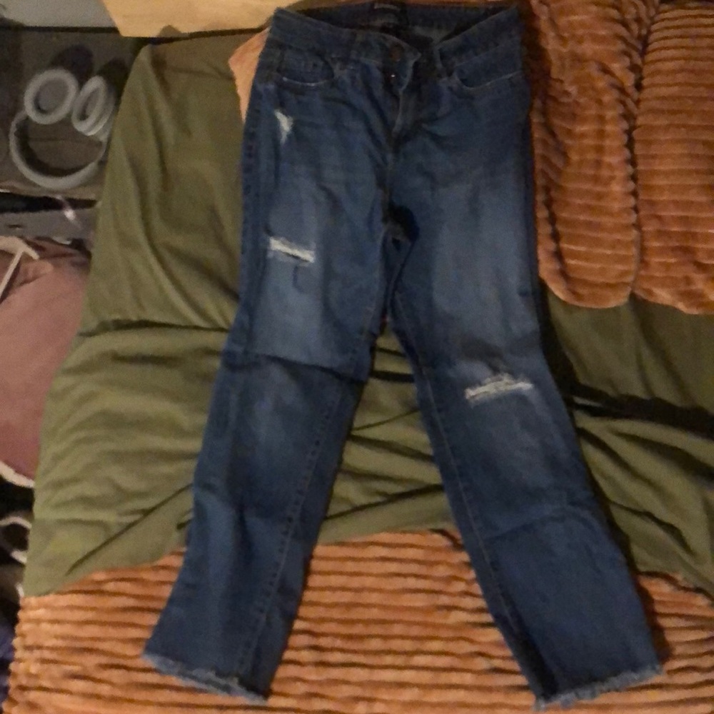 Skinny ripped jeans